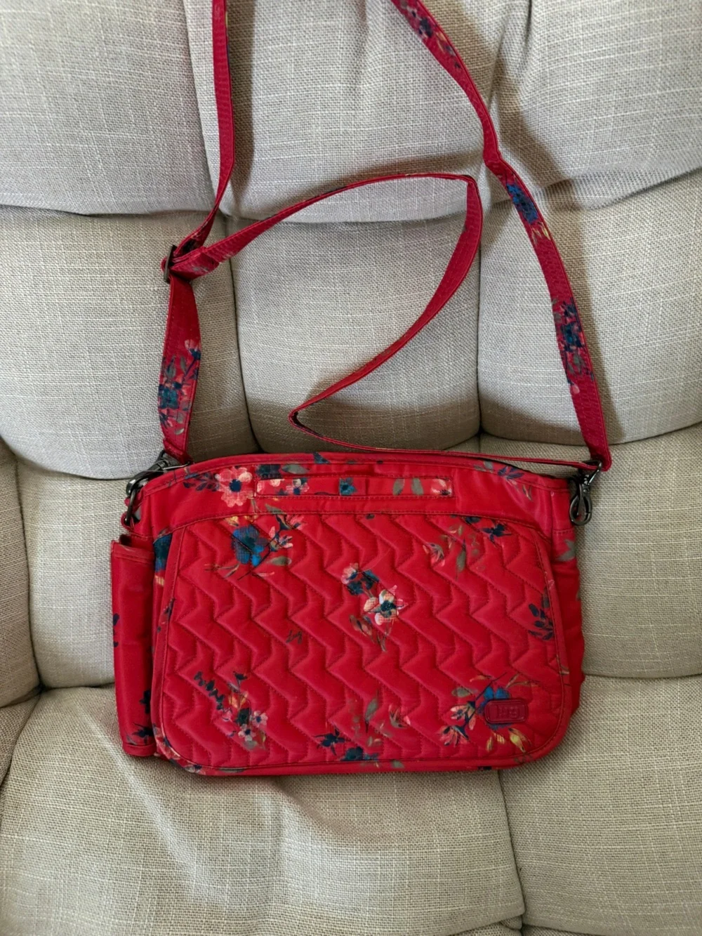 lug Quilted Floral Crossbody Bag in Red with Blue Accents